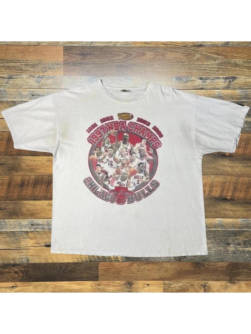 Vintage Starter Chicago Bulls NBA Finals Champions T-Shirt Size XL